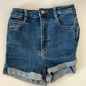 Garage shorts